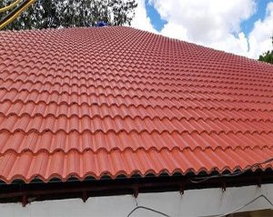 Thi công mái ngói thái